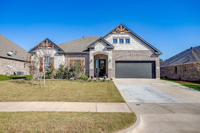 3929 Brookdale Rd, Benbrook, TX 76116 - photo 6