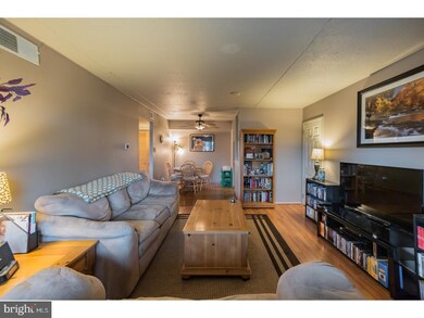 Altemus Farms unit O11, Brookhaven, PA 19015 - photo 5