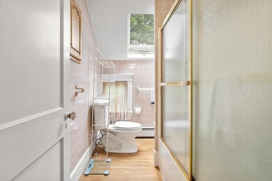 62 Waldorf Rd unit 62, Newton Upper Falls, MA 02464 - photo 4