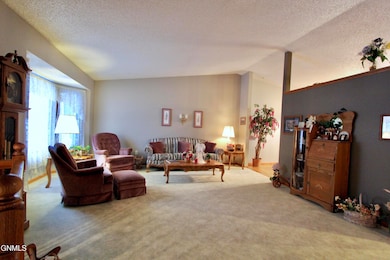 304 Napa Loop, Bismarck, ND 58504 - photo 6