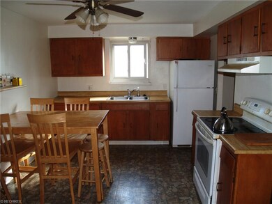 1602 Lee Terrace Dr unit C2, Wickliffe, OH 44092 - photo 5