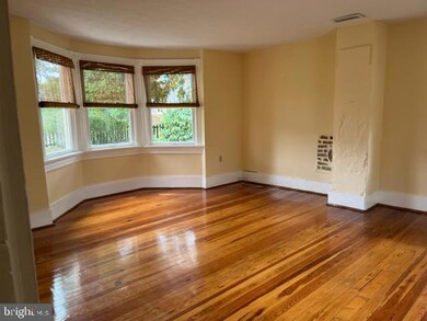 202 W Crescent St, Boyce, VA 22620 - photo 6