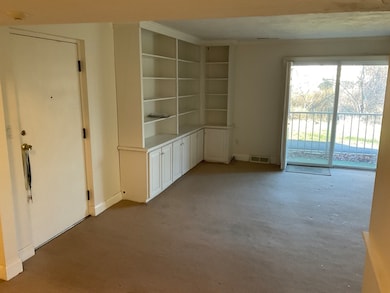 14 Kingswood Dr unit 3, Abington, MA 02351 - photo 5