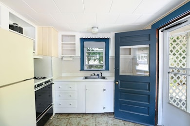 7 Freeman St, Buzzards Bay, MA 02532 - photo 7