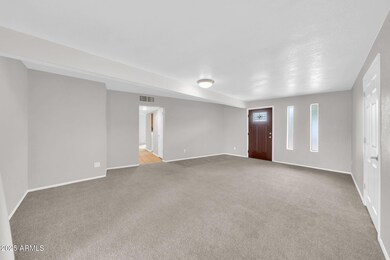 Living room/entry