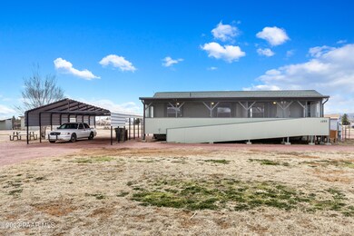 1255 W Brand Iron Rd, Paulden, AZ 86334 - photo 3