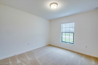 817 La Salle Ave, Fort Myers, FL 33913 - photo 4