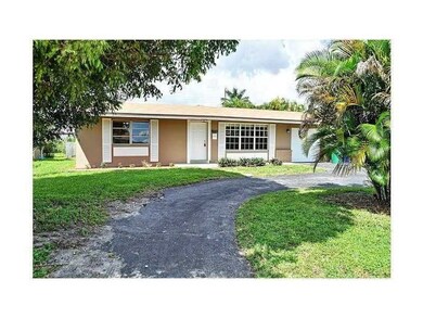 2648 Nassau Dr, Miramar, FL 33023 - photo 3