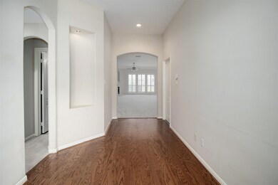 15811 Laurel Cove, Tomball, TX 77377 - photo 4