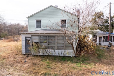 2350 Lassiter Ave, Petersburg, VA 23803 - photo 3