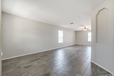24603 Maple Crest, San Antonio, TX 78261 - photo 5