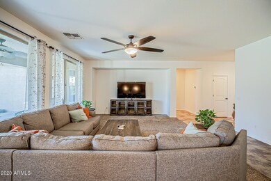 41369 N Jarnigan Place unit 1, San Tan Valley, AZ 85140 - photo 4