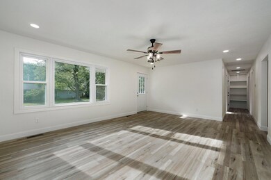 1107 Oak Ridge Dr-7