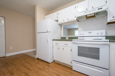 69 Milliken Ave unit 11, Franklin, MA 02038 - photo 5