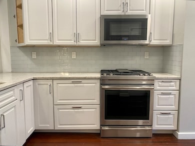 15 Charter St unit 15, Boston, MA 02113 - photo 2