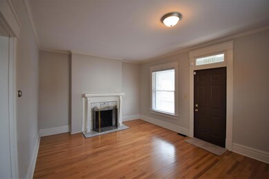 736 living room