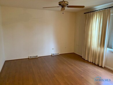 5204 Regency Dr, Toledo, OH 43615 - photo 6