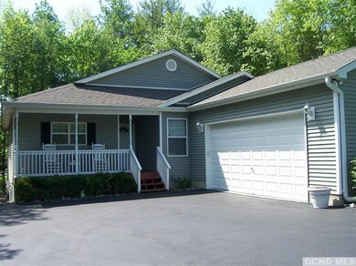 1283 Sleepy Hollow Rd unit B34, Athens, NY 12015 - photo 3