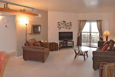03 Family Room