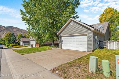 03-295 Buckthorn Rd-3