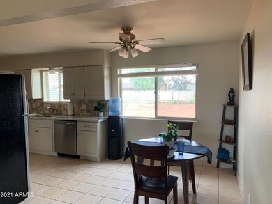 804 W Gilmore St, Winslow, AZ 86047 - photo 6