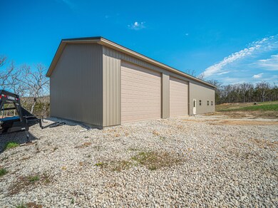 P1755946