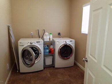 Oversize Laundry Room