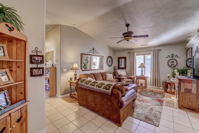 7-1561 W 610 N Cir