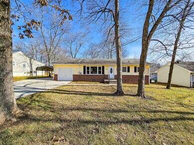 307 Forest Ave, Shelbyville, TN 37160 - photo 4