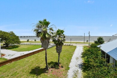 506 N Beach bay view1