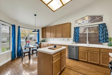 6009 Greybridge Ct, Elk Grove, CA 95758 - photo 2