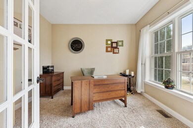 27 Runaway Brook Rd, Lancaster, MA 01523 - photo 5