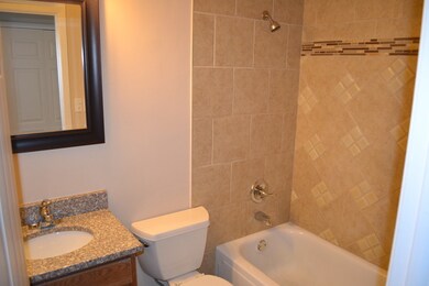 17405 Wellington Dr, Hazel Crest, IL 60429 - photo 3