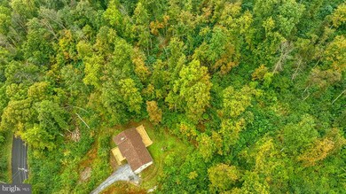 208 Witmer Rd, Reinholds, PA 17569 - photo 7