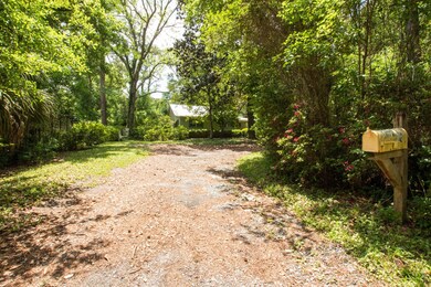 2864 Walton Ln, Jacksonville, FL 32216 - photo 4