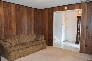 3074 Avon Rd, Bethlehem, PA 18017 - photo 5