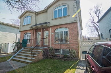 76 Beverly Ave, Staten Island, NY 10301 - photo 2