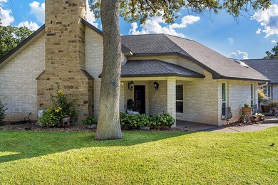 403 Candlelight Cir, Fredericksburg, TX 78624 - photo 6