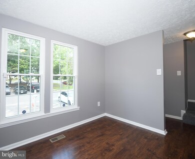 1335 E Spring Meadow Ct, Edgewood, MD 21040 - photo 5