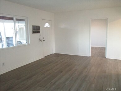 21831 Arapahoe Ave unit 3, Apple Valley, CA 92307 - photo 6