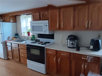 21 Joslin St, North Providence, RI 02911 - photo 2