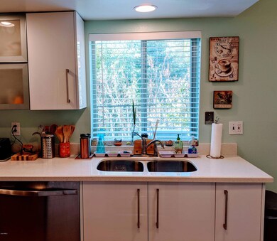 10420 N 10th St unit 1, Phoenix, AZ 85020 - photo 5