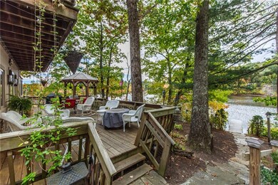 85 Coolridge Ave, Greenville, RI 02828 - photo 7