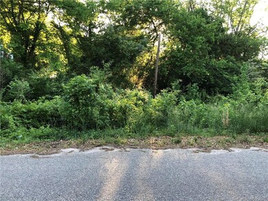 4 Old Still St, Lancaster, SC 29720 - photo 2