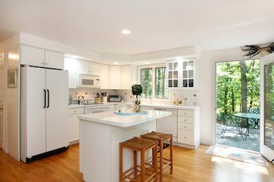 18 Periwinkle Ln, Mashpee, MA 02649 - photo 3