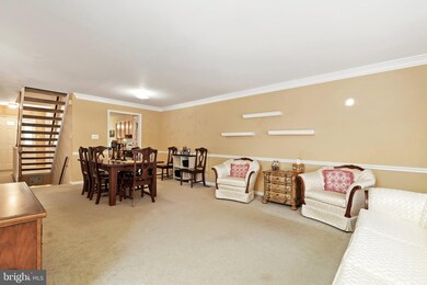 14106 Oxford Dr, Laurel, MD 20707 - photo 4