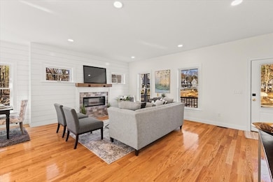 10 Matthew Cir, Easton, MA 02356 - photo 7