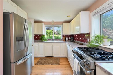 85 Frederick b Douglas Rd, North Falmouth, MA 02556 - photo 5