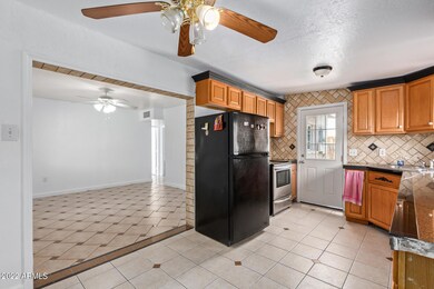 7618 W Weldon Ave, Phoenix, AZ 85033 - photo 5