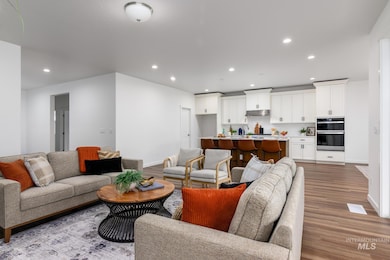 1739 W Paloma Ridge St, Meridian, ID 83642 - photo 2